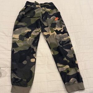 Nike Kids Camouflage Joggers - Olive and Black Camo